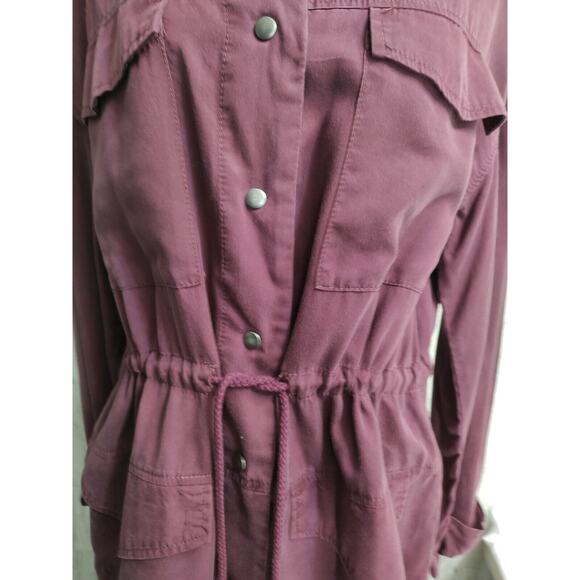 Fourteenth Place Women's wine color w/ embroidery lightweight jacket Size Large - Picture 7 of 12